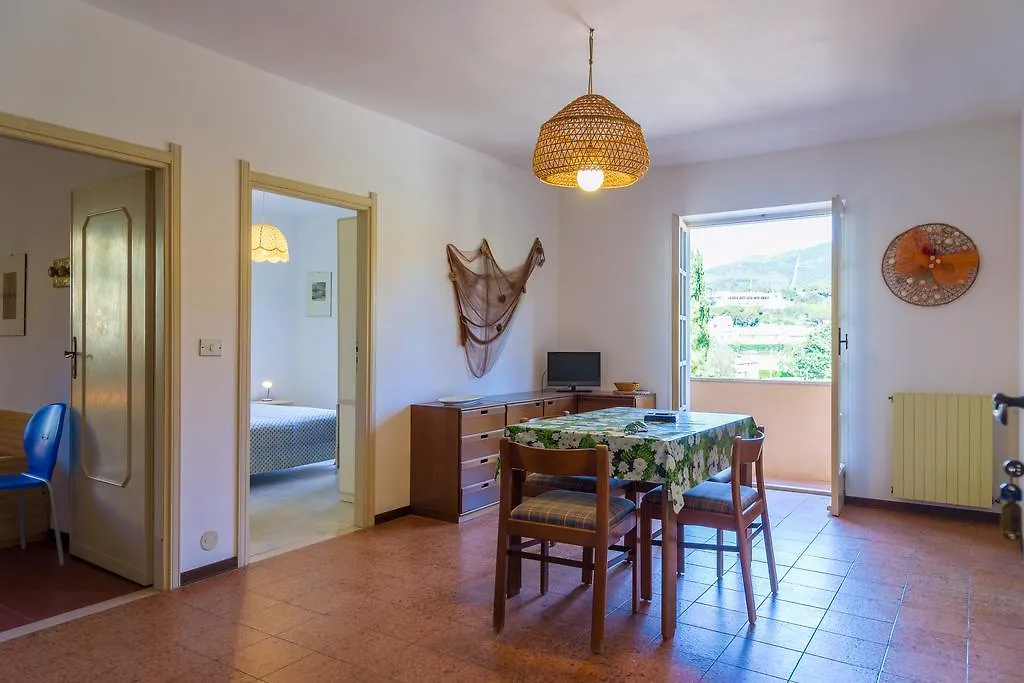 Apartment Appartamento Arancio Procchio